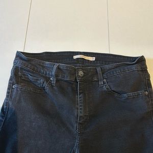 Levi’s 711 Skinny Black Jeans Size 30